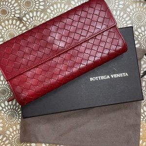 5436 Bottega Veneta Red Intrecciato Leather Large Flap Wallet W/ Box & Dustbag